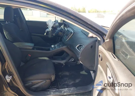 2017 Chrysler 200 Touring from USA, damaged, VIN 1C3CCCFB2HN508200